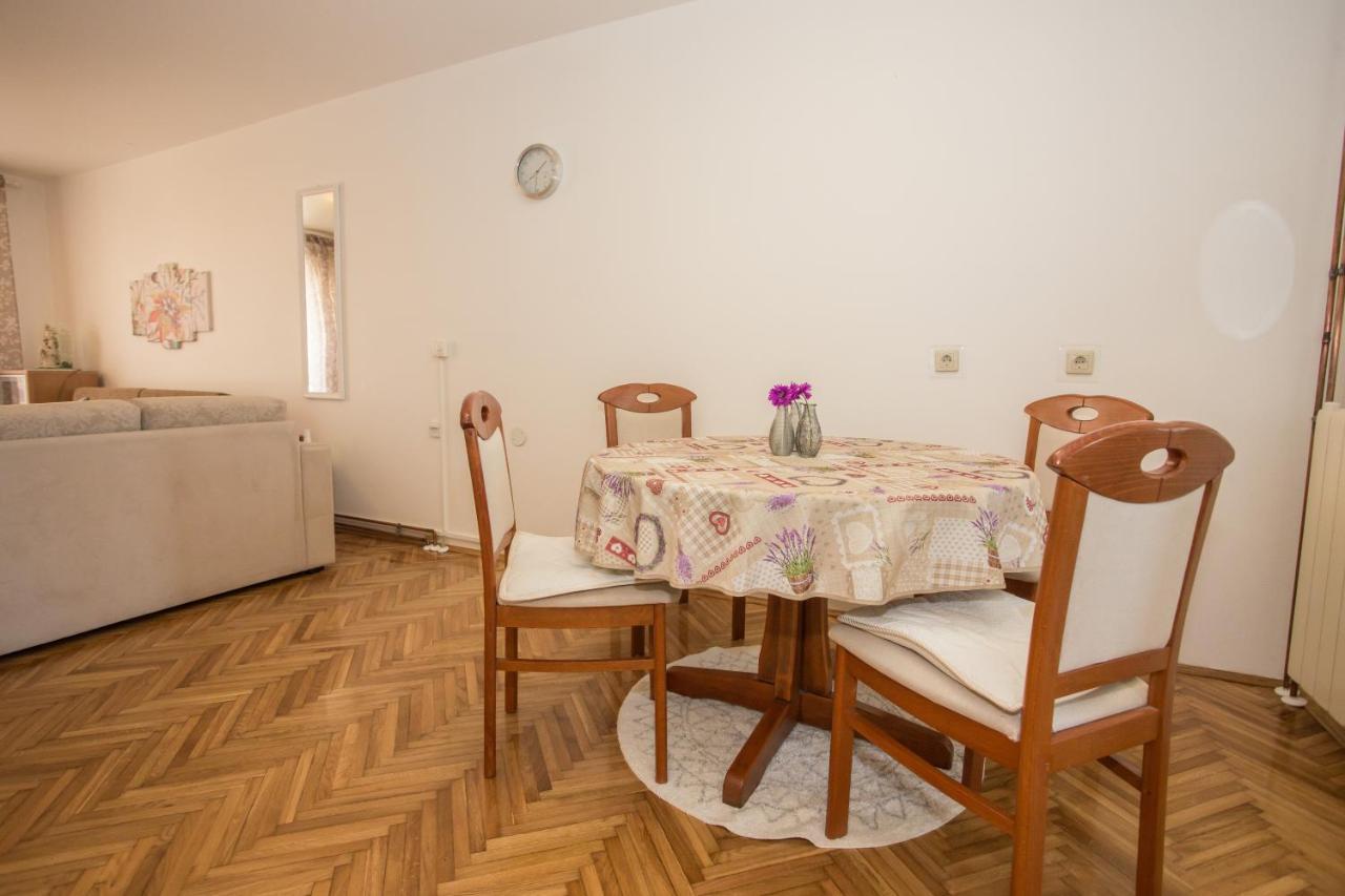 Apartment Rosse Пореч Екстериор снимка