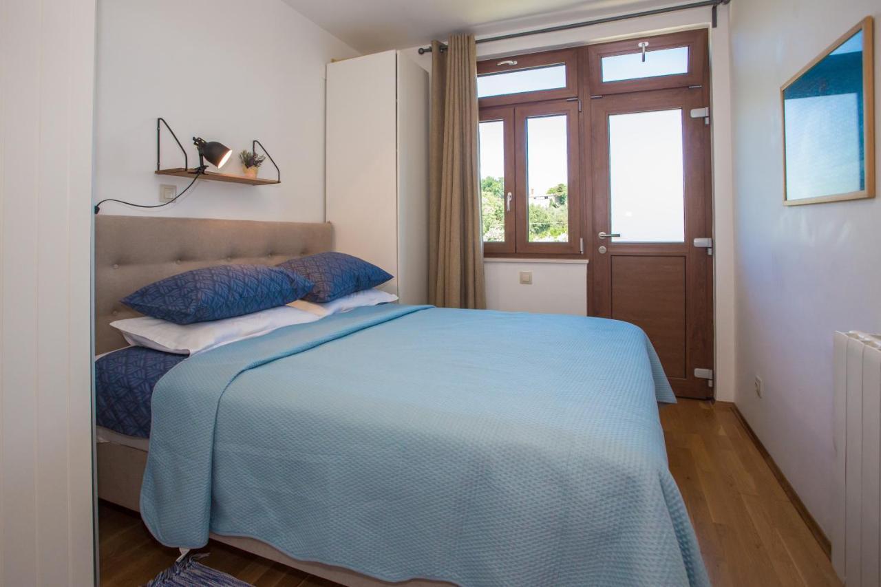 Apartment Rosse Пореч Екстериор снимка